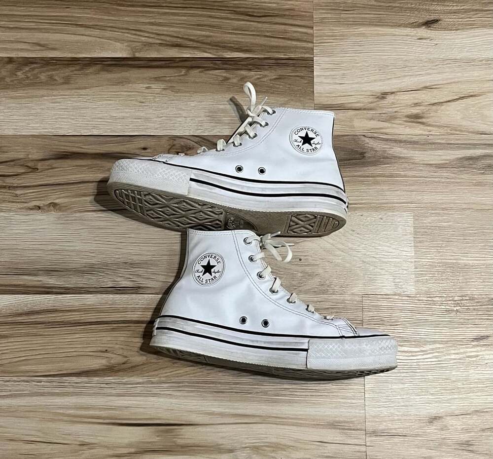 Converse Chuck Taylor All Star Lift High Top Leather Size 5.5Y/7.5W White